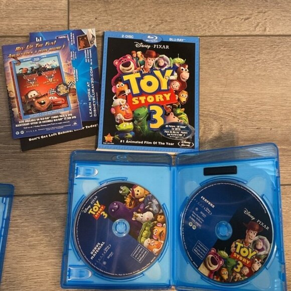 Lot of 4 Blue Ray Kid’s DVD’s - Picture 4 of 6